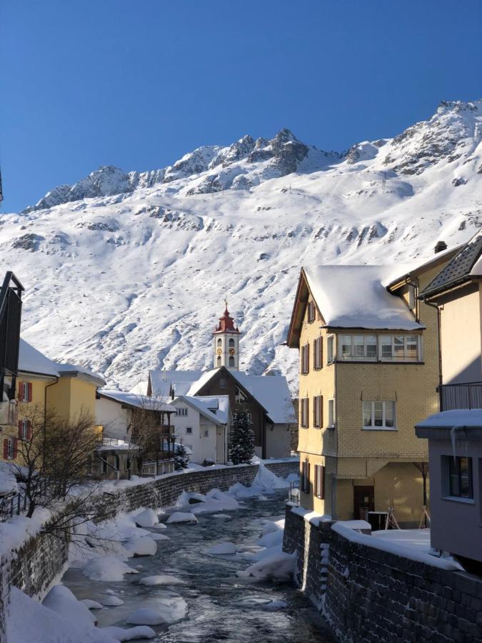 Ferienwohnung Alpine Haus Göschenen Exterior foto