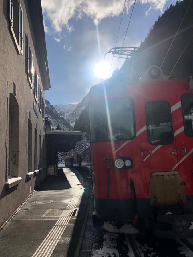 Ferienwohnung Alpine Haus Göschenen Exterior foto